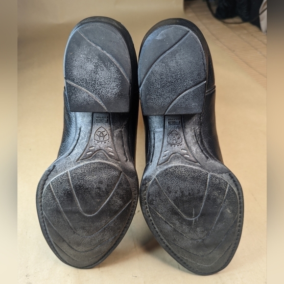 ARIAT MEN'S HERITAGE DEERTAN WESTERN PERFORMANCE BOOTS - ROUND TOE. Men's sz 8.5 - Picture 4 of 10